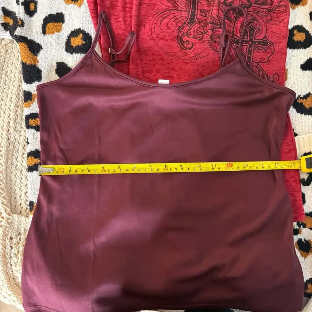CeCe Cami Size S Burgundy Spaghetti Strap Scoop Neck